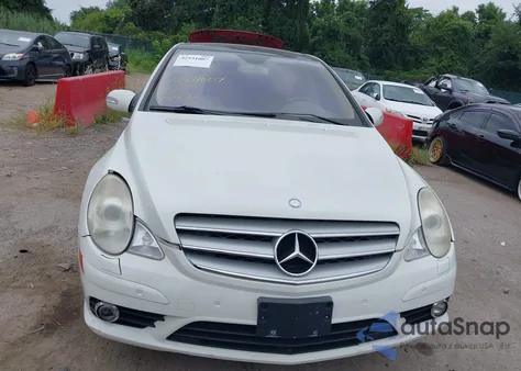 2008 Mercedes-Benz R 350 4Matic из США, поврежденный, VIN 4JGCB65E58A073753
